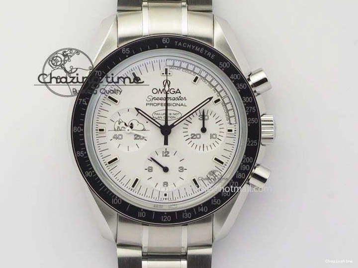 1223 Efficient Speedmaster JHF SS Snoopy Award 45th Anniversary White dial On SS Bracelet 8239